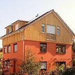Apartamento Haus Garten